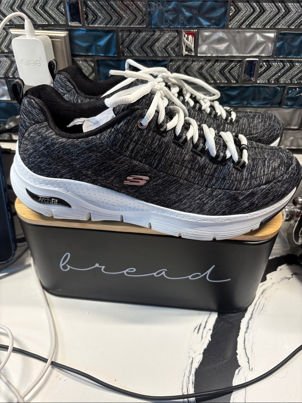 Skechers Women’s Black Heathered Knit Athletic Sneakers with White Accents - Picture 2 of 7